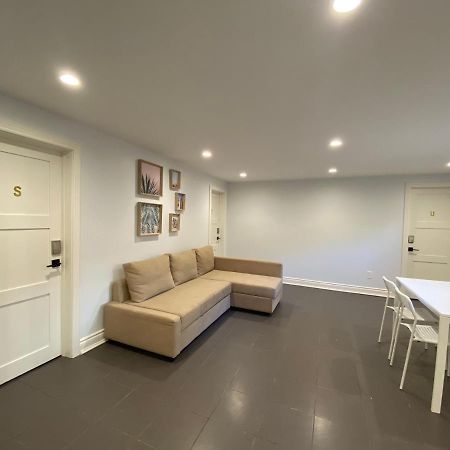 Yonge And Finch Subway !U Spacious & Cozy Private Bdr With Shared Bathroom Τορόντο Εξωτερικό φωτογραφία