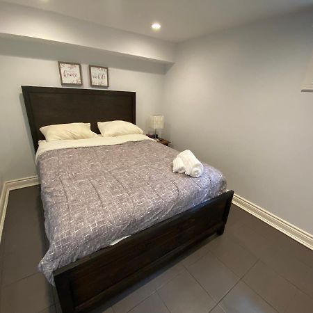 Yonge And Finch Subway !U Spacious & Cozy Private Bdr With Shared Bathroom Τορόντο Εξωτερικό φωτογραφία
