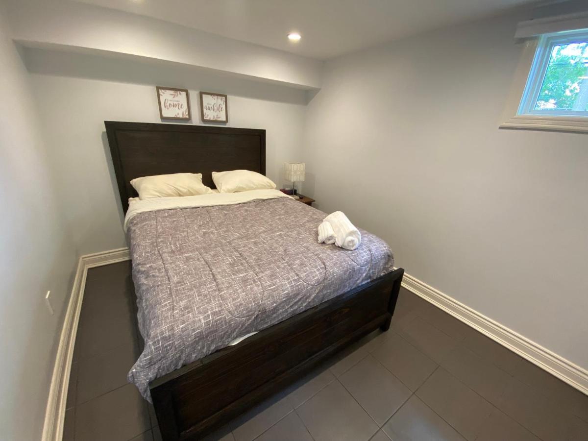 Yonge And Finch Subway !U Spacious & Cozy Private Bdr With Shared Bathroom Τορόντο Εξωτερικό φωτογραφία
